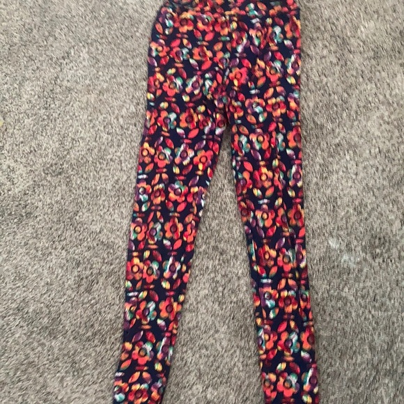 Other - Lula roe flower 🌸 leggings